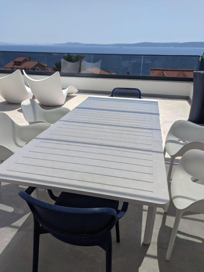 Luxury Apartment- Balcony- Private Rooftop And Jacuzzi- Common Pool Trogir Eksteriør billede