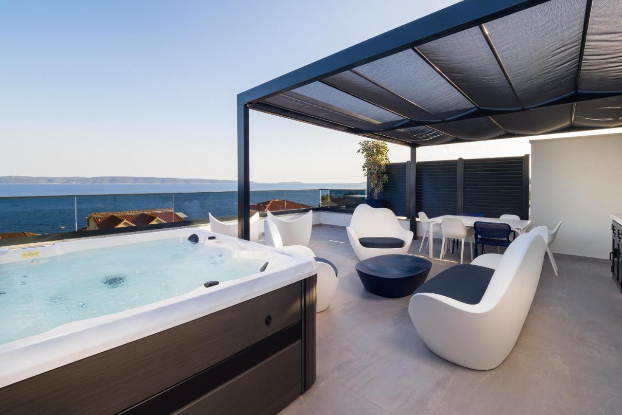 Luxury Apartment- Balcony- Private Rooftop And Jacuzzi- Common Pool Trogir Eksteriør billede